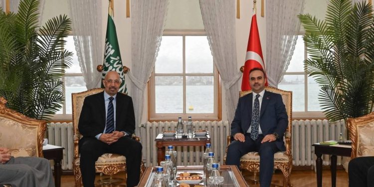 Sanayi ve Teknoloji Bakanı Mehmet Fatih Kacır, Suudi Arabistan Yatırım Bakanı Al-Falih ile görüştü