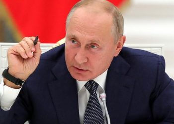 Seçim öncesi Putin’den flaş atak… Savaş terslerinin mallarına el koyacak