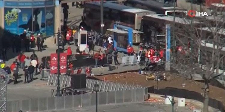 Son dakika haberi… ABD’de geçit merasimi sırasında silahlı taarruz