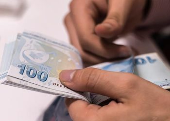 SSK ve Bağ-Kur emeklileri dikkat! Bakan Işıkhan duyurdu: Maaş farkı ödemeleri için tarih muhakkak oldu