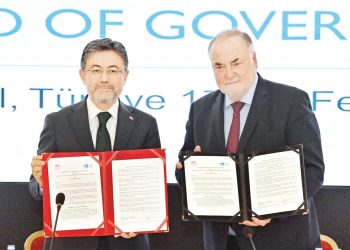 Tarım ve Orman Bakanı Yumaklı: Pak suya eşit erişim için çalışıyoruz