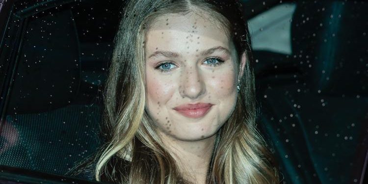 Tek özelliği hoş gözleri değilmiş… Bâtın yeteneğini bu türlü gösterdi