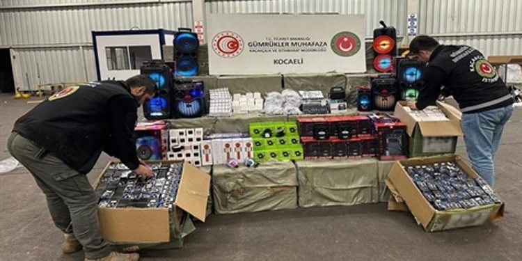 Ticaret Bakanlığı kaçak eşya ve araçları ele geçirdi