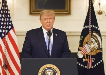 Trump’tan tüp bebek tedavisine dayanak