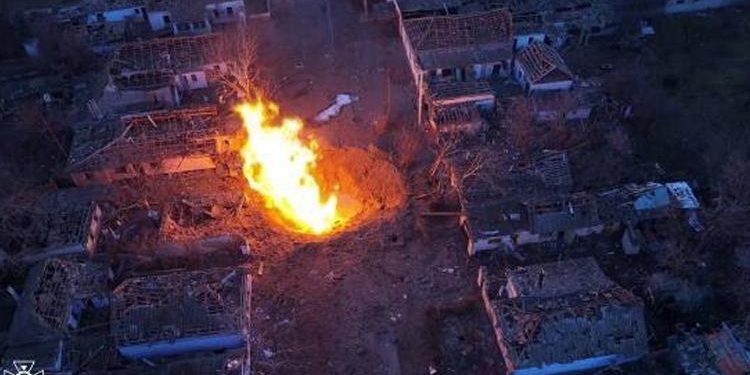 Ukrayna’nın 6 bölgesine hücum