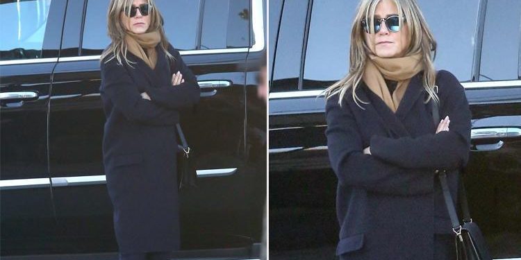 Ünlü yıldız ne yaptıysa kurtulamadı… Çocuksuz bayan diye demediklerini bırakmadılar!