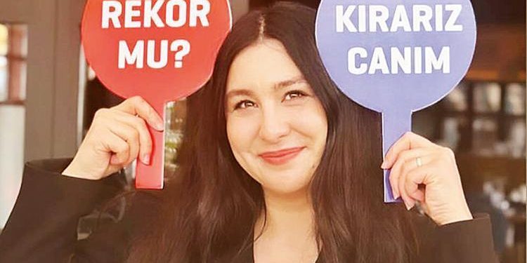 Yasemin Sakallıoğlu: 50 bin TL verene paklığa giderim
