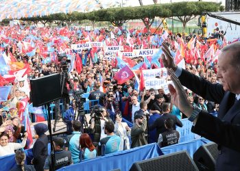 Erdoğan: Ülkemizi Türkiye Yüzyılı ile zirveye çıkaracağız