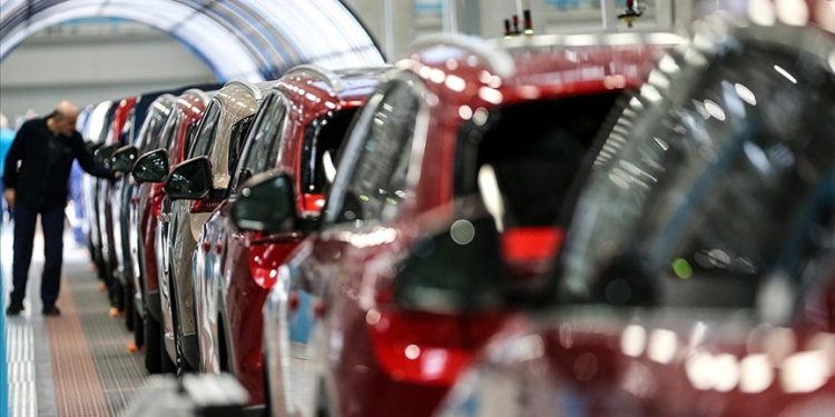Otomotiv satışları tüm zamanların şubat ayı rekorunu kırdı