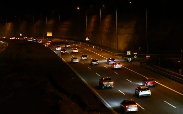 Bayram dönüşü trafiği başladı