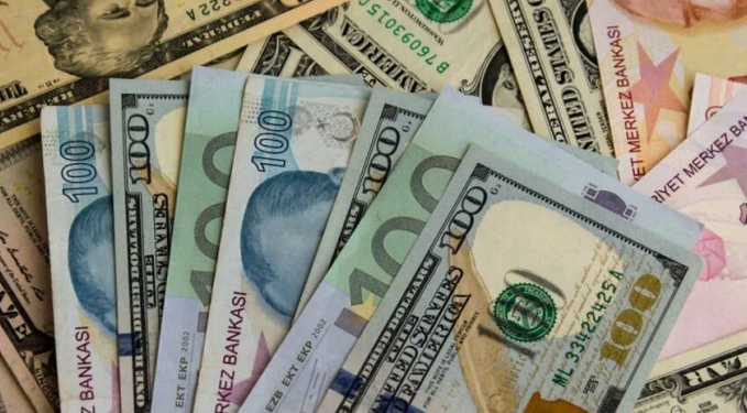 Döviz mevduatları 2.18 milyar dolar azaldı