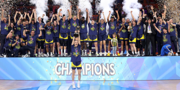 Fenerbahçe Alagöz Holding, üst üste ikinci kez Euroleague şampiyonu