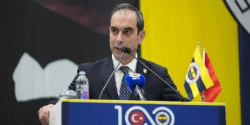 Fenerbahçe’de yeni divan kurulu başkanı Şekip Mosturoğlu oldu!
