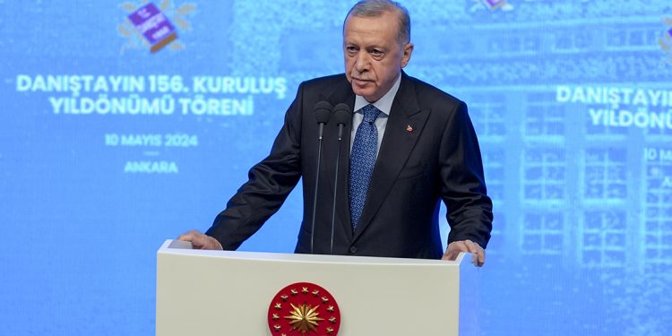 Cumhurbaşkanı Erdoğan: Üzerimize düşen yapıcı rolü oynamaya devam edeceğiz