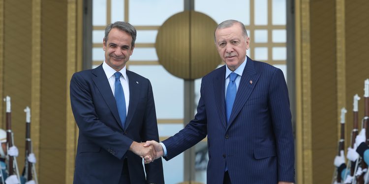 Cumhurbaşkanı Erdoğan, Yunanistan Başbakanı Miçotakis’i kabul etti