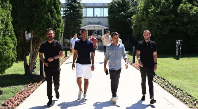 Beşiktaş’ta Giovanni van Bronckhorst dönemi başladı