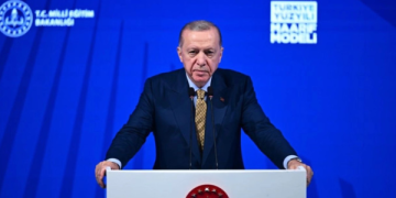 Cumhurbaşkanı Erdoğan’dan öğretmenlere atama müjdesi