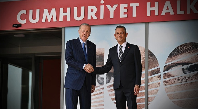 Erdoğan, 18 yıl sonra CHP Genel Merkezi’nde: Tarihi buluşma!