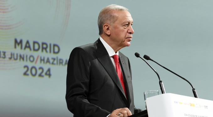 Erdoğan: Türkiye bölgesinin cazibe merkezi