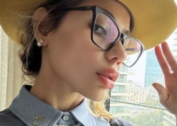 Nihal Candan cami paylaşımı ile dikkat çekti: Bir anda gündem oldu