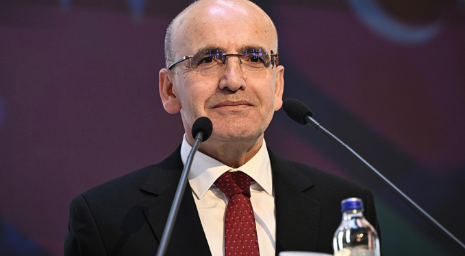 Şimşek: Kırılganlık azaldı, kaygıya gerek yok