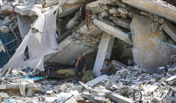 BM: Gazze’de insanlar çöplüklerin arasında uyuyor