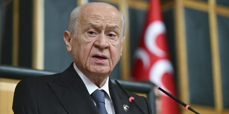 Devlet Bahçeli: CHP ve DEM ateşle oynuyor