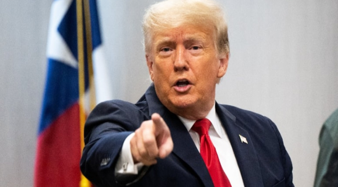 Donald Trump’ın suçlandığı dava düştü