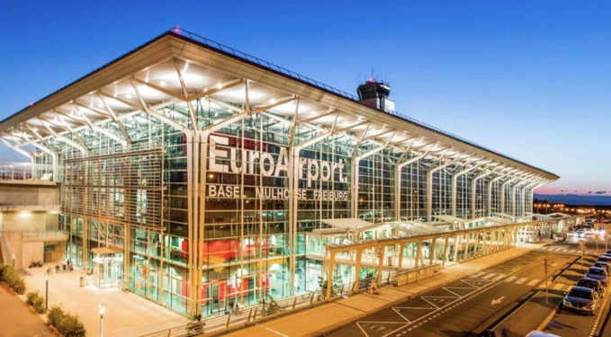 Fransa’da bir bomba alarmı daha: Havalimanı tahliye edildi