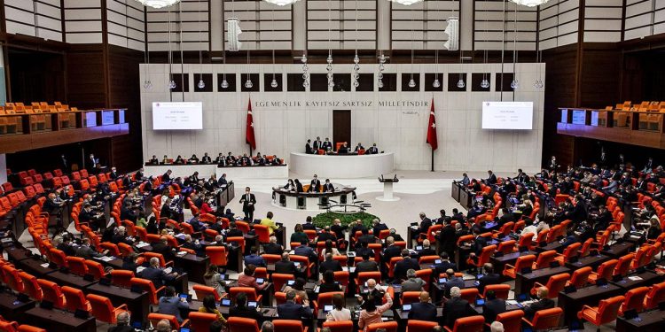 Öğretmenlik Meslek Kanunu, TBMM Genel Kurulu’nda