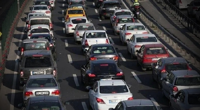 İstanbul’da Vatan caddesi ve bazı yollar trafiğe kapatıldı!