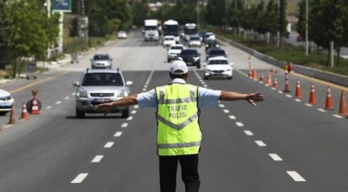 İstanbul’da bazı yollar trafiğe kapatıldı