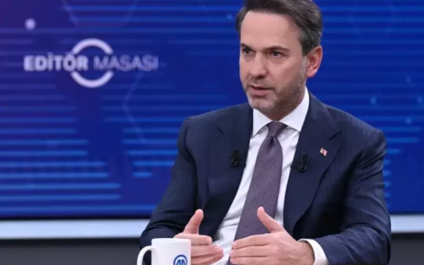 Bakan Bayraktar, editör masasında enerji hakkında konuştu