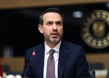 Doğal gaza zam gelecek mi? Bakan Bayraktar yanıtladı