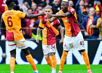 Galatasaray 3 puanı 3 golle aldı
