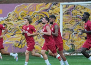 Galatasaray’da Davinson Sanchez dönüyor