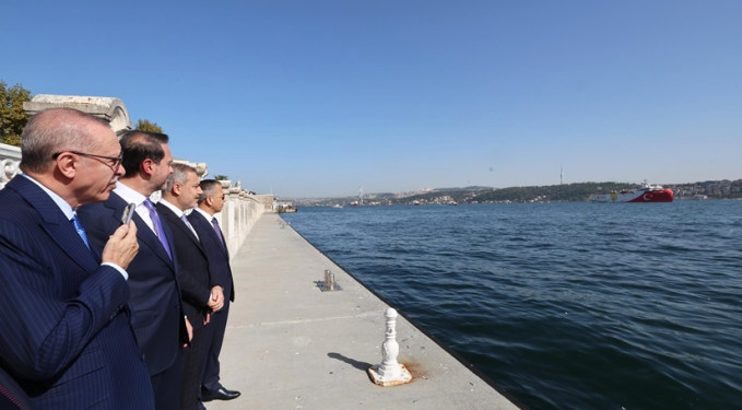 Dolmabahçe’den Oruç Reis’e uğurlama