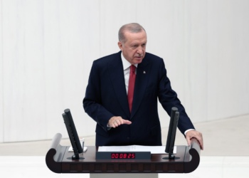 Meclis açılışında Cumhurbaşkanı’ndan ekonomi mesajı