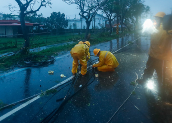Tayvan’ı tayfun vurdu