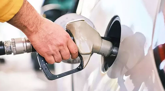 Benzine indirim geliyor