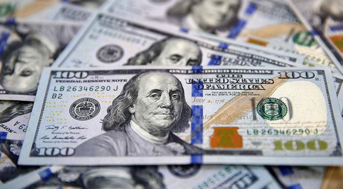 Döviz mevduatlarında 377 milyon dolarlık düşüş