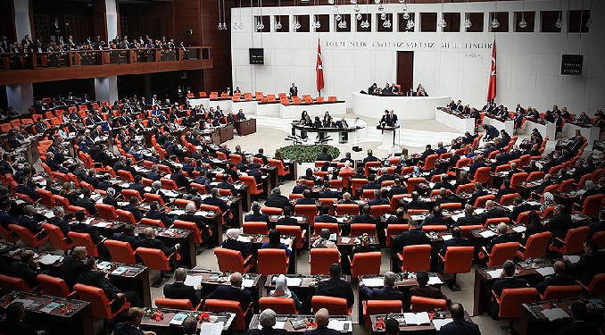 Meclis’te gündem yargı düzenlemeleri ve bütçe!