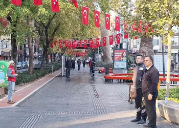 Saat 09.05’te Türkiye’de hayat durdu!