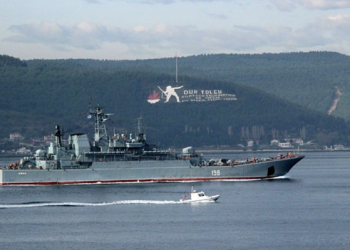 Çanakkale Boğazı transit gemi geçişlerine kapatıldı