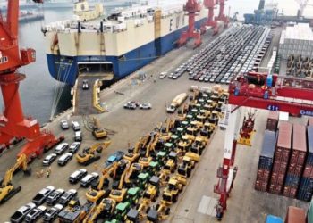 TÜİK Açıkladı: Kasım’da ihracat azalırken, ithalat arttı