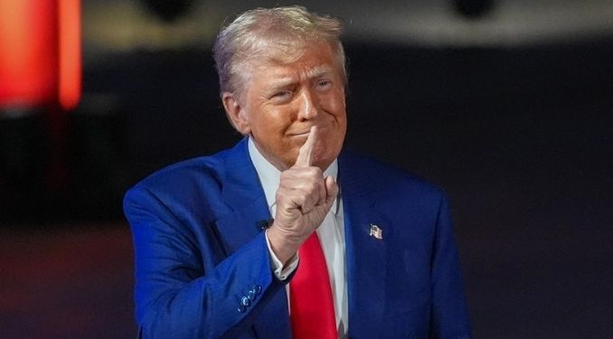 Trump, Kanada Başbakanı Trudeau’ya “vali” dedi