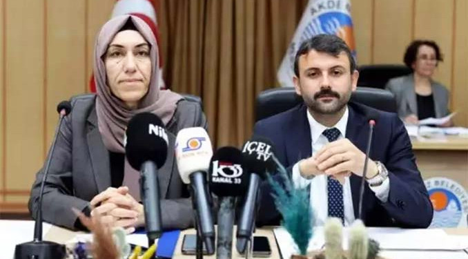 Akdeniz Belediye Başkanı tutuklandı, kayyum atandı