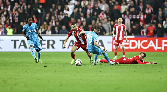 Trabzonspor, Samsunspor deplasmanında mağlup oldu