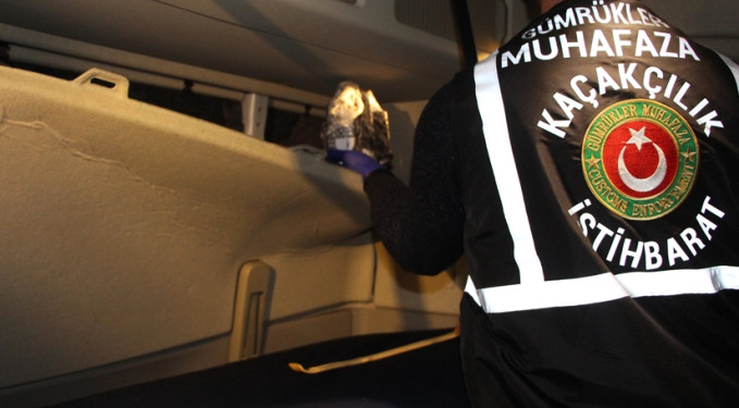 Uluslararası uyuşturucu ticaretine darbe! 227 milyon liralık operasyon!