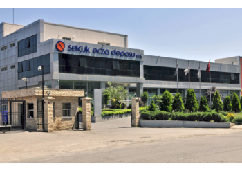 Selçuk Ecza karını yüzde 539 artırdı